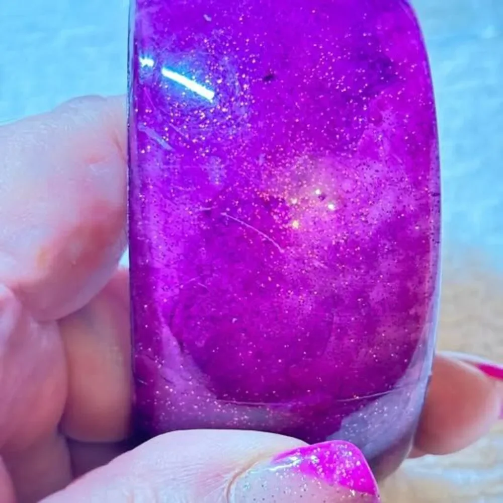 🎁🎁 Free shipping!! Chunky Translucent Purple Glitter Statement Bangle